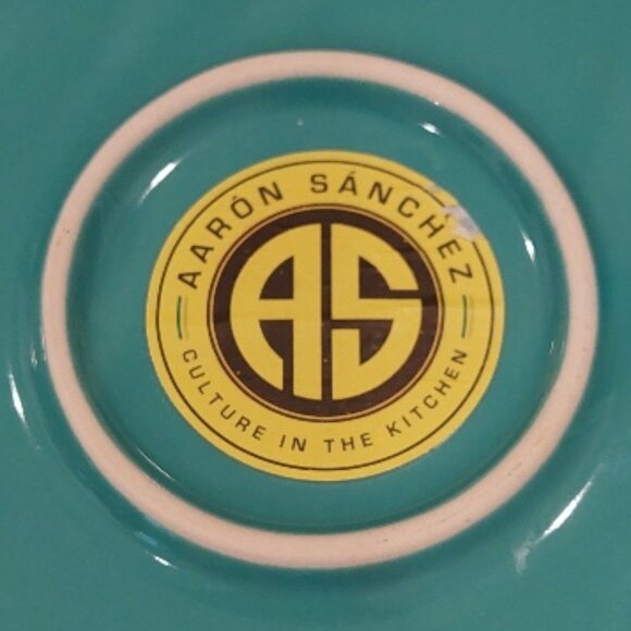 Blue Jean Chef Aaron Sanchez Green Distressed Ceramic Serving Bowl - Picture 4 of 7